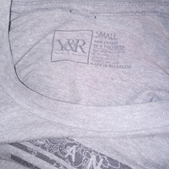 🐮 🐄 Vintage Young and Restless T-shirt - Picture 6 of 8